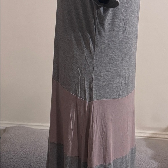 Gray and dusty rose pink  Color Block Dress - Picture 2 of 3